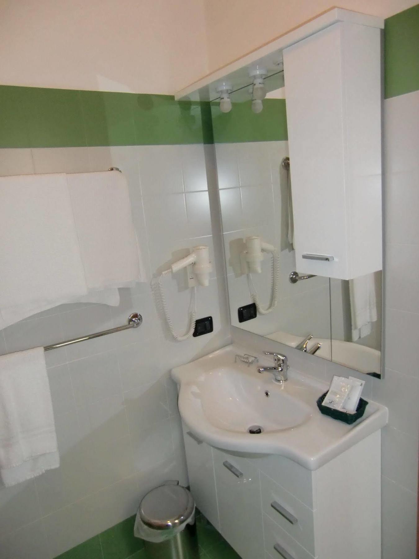 Reale House Rooms Рим Экстерьер фото